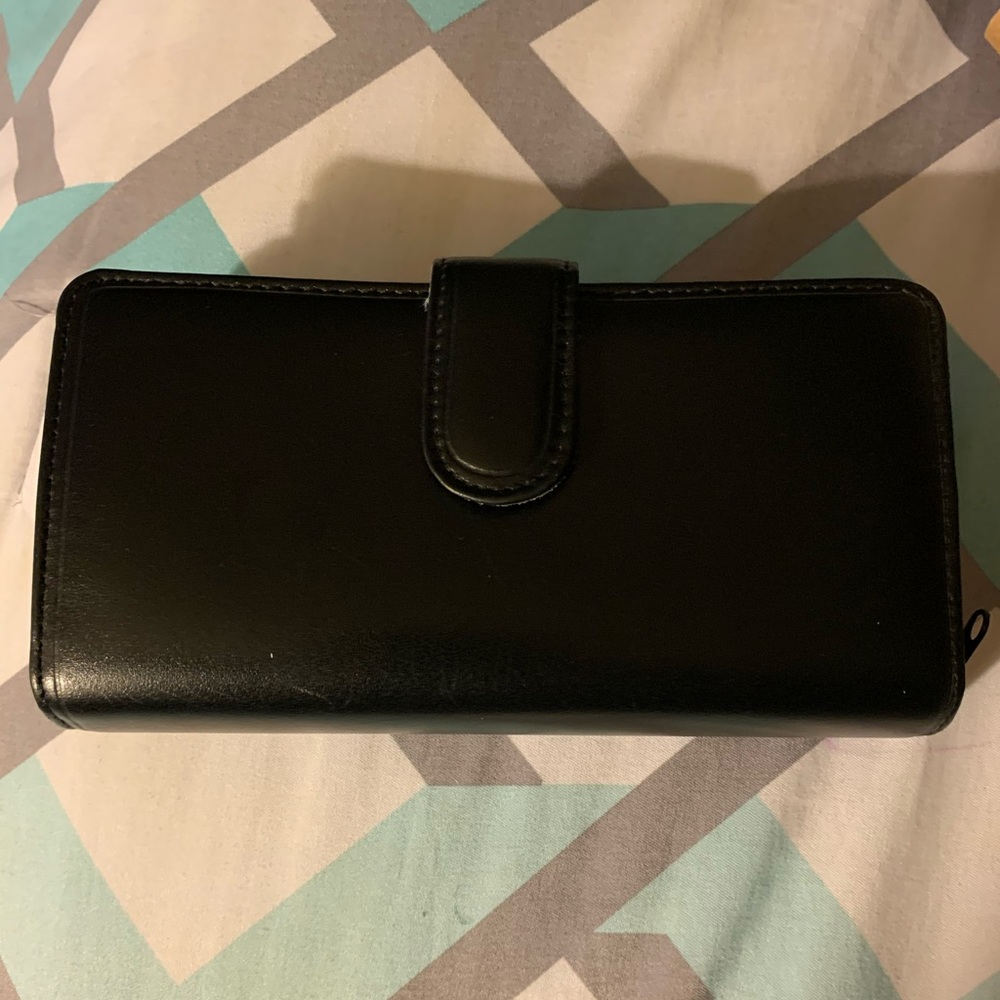 Ladies wallet.  Genuine exterior leather